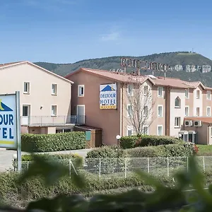 Brit Essentiel Hotel